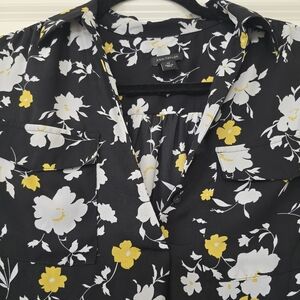 Ann Taylor Floral Blouse XS EUC
